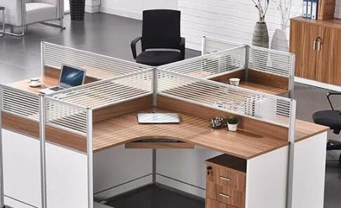 青島城陽(yáng)區(qū)資產(chǎn)管理公司定制辦公桌椅